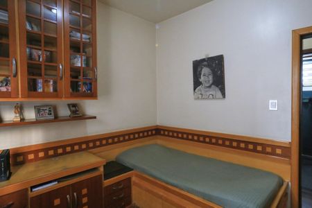 Apartamento à venda com 110m², 4 quartos e 1 vaga Apartamento à venda com 110m², 4 quartos e 1 vagaQuarto 2