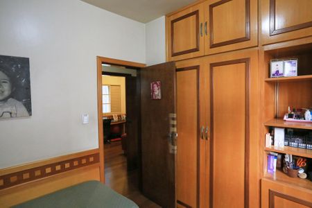 Apartamento à venda com 110m², 4 quartos e 1 vaga Apartamento à venda com 110m², 4 quartos e 1 vagaQuarto 2