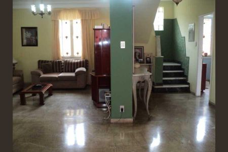 Casa à venda com 360m², 5 quartos e 6 vagas