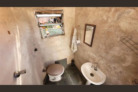 Casa à venda com 4 quartos, 80m² em Vila Moinho Velho, São Paulo