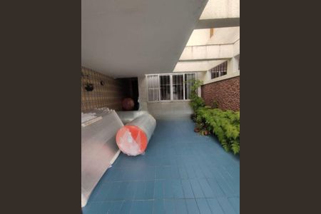 Casa à venda com 140m², 3 quartos e 2 vagas