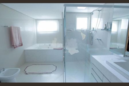 Apartamento à venda com 310m², 4 quartos e 4 vagas