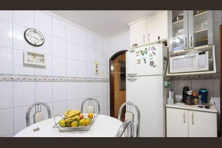 Casa à venda com 200m², 2 quartos e 2 vagas
