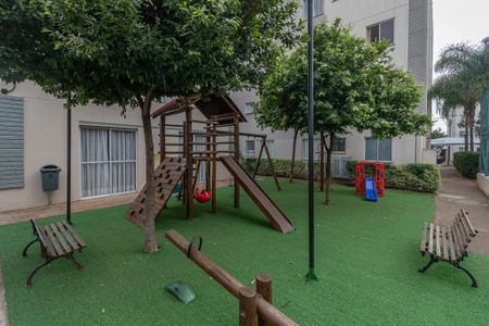 Apartamento para alugar com 49m², 2 quartos e 1 vaga Apartamento para alugar com 49m², 2 quartos e 1 vagaÁrea comum - Playground
