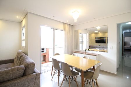 Apartamento à venda com 89m², 3 quartos e 2 vagas Apartamento à venda com 89m², 3 quartos e 2 vagasSala