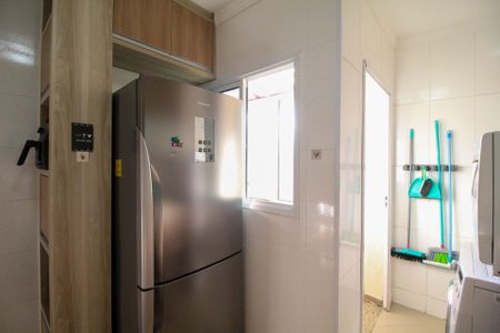 Apartamento à venda com 89m², 3 quartos e 2 vagas Apartamento à venda com 89m², 3 quartos e 2 vagasCozinha e Área de Serviço