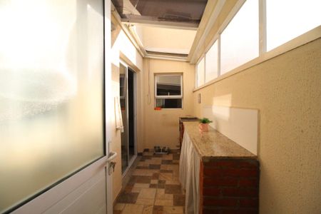 Apartamento à venda com 89m², 3 quartos e 2 vagas Apartamento à venda com 89m², 3 quartos e 2 vagasQuintal