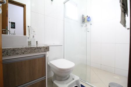 Apartamento à venda com 89m², 3 quartos e 2 vagas Apartamento à venda com 89m², 3 quartos e 2 vagasBanheiro