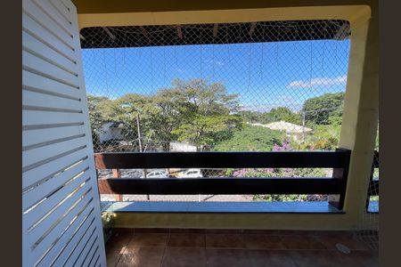 Casa à venda com 650m², 5 quartos e 6 vagas Casa à venda com 650m², 5 quartos e 6 vagasQuarto 3