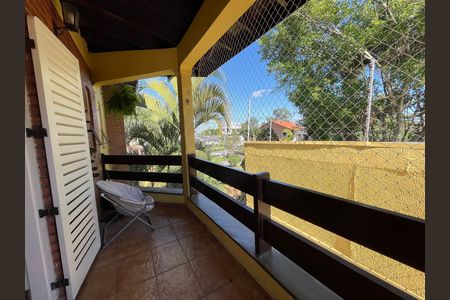 Casa à venda com 650m², 5 quartos e 6 vagas Casa à venda com 650m², 5 quartos e 6 vagasQuarto 4