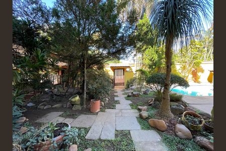 Quintal de casa à venda com 5 quartos, 650m² em Parque dos Principes, São Paulo