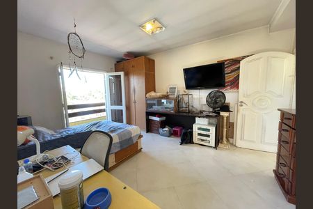 Casa à venda com 650m², 5 quartos e 6 vagas Casa à venda com 650m², 5 quartos e 6 vagasQuarto 3