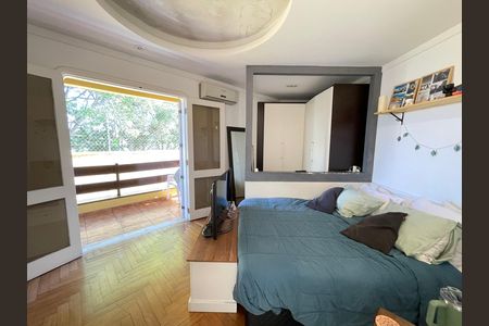 Casa à venda com 650m², 5 quartos e 6 vagas Casa à venda com 650m², 5 quartos e 6 vagasQuarto 4