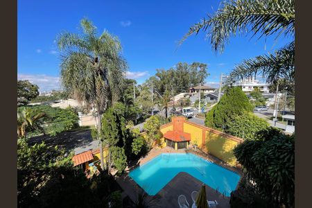 Casa à venda com 650m², 5 quartos e 6 vagas Casa à venda com 650m², 5 quartos e 6 vagasQuarto 1