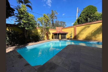Piscina de casa à venda com 5 quartos, 650m² em Parque dos Principes, São Paulo