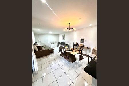 Casa à venda com 4 quartos, 150m² em Jardim Colorado, São Paulo