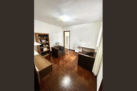 Casa à venda com 4 quartos, 150m² em Jardim Colorado, São Paulo