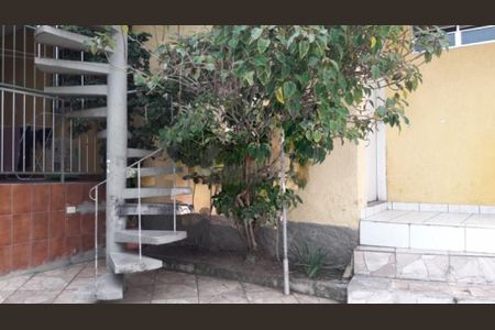 Casa à venda com 2 quartos, 216m² em Jardim Selma, São Paulo