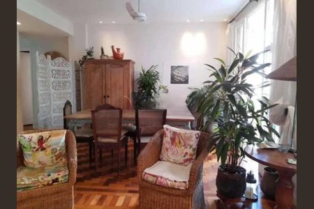 Apartamento à venda com 90m², 3 quartos e sem vaga