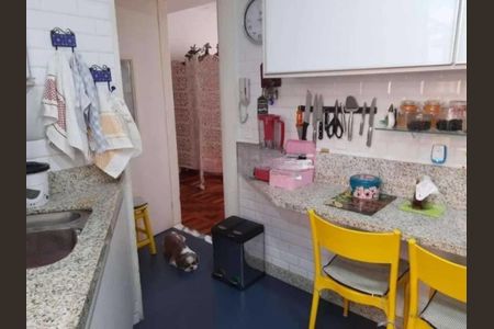 Apartamento à venda com 90m², 3 quartos e sem vaga