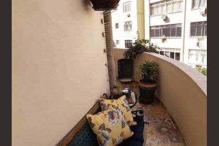 Apartamento à venda com 90m², 3 quartos e sem vaga
