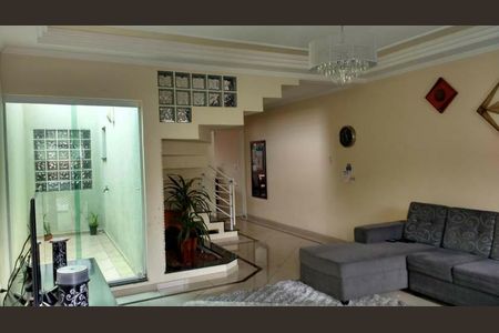 Casa à venda com 3 quartos, 125m² em Parque Jaçatuba, Santo André