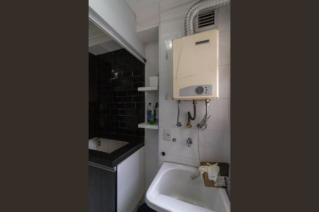 Apartamento para alugar com 71m², 2 quartos e 2 vagas Apartamento para alugar com 71m², 2 quartos e 2 vagasArea de Serviço