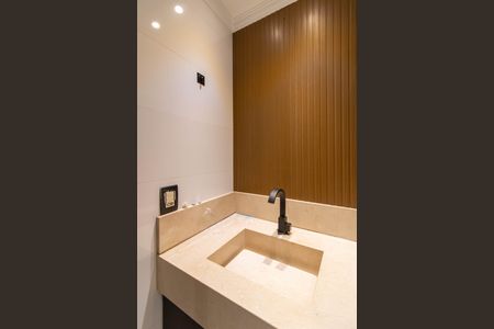 Apartamento para alugar com 71m², 2 quartos e 2 vagas Apartamento para alugar com 71m², 2 quartos e 2 vagasBanheiro