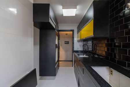 Apartamento para alugar com 71m², 2 quartos e 2 vagas Apartamento para alugar com 71m², 2 quartos e 2 vagasCozinha