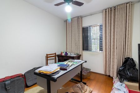 Quarto 2 de casa à venda com 2 quartos, 60m² em Vila Mariza Mazzei, São Paulo