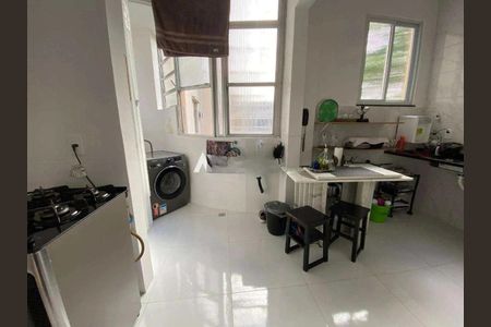 Apartamento à venda com 103m², 3 quartos e sem vaga