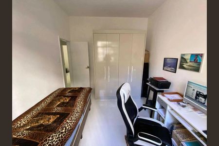 Apartamento à venda com 103m², 3 quartos e sem vaga