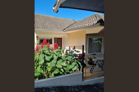 Casa à venda com 160m², 3 quartos e 1 vaga