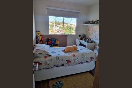 Casa à venda com 160m², 3 quartos e 1 vaga