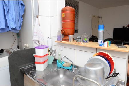 Apartamento à venda com 44m², 2 quartos e 1 vagaCozinha e Área de Serviço