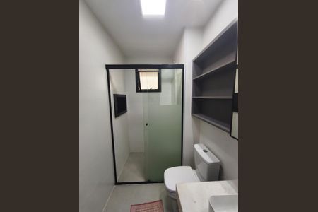Studio à venda com 44m², 1 quarto e 1 vaga Studio à venda com 44m², 1 quarto e 1 vagaBanheiro
