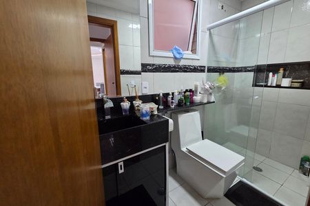 Apartamento para alugar com 75m², 1 quarto e 1 vaga Apartamento para alugar com 75m², 1 quarto e 1 vagaBanheiro da Suíte 1