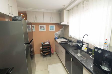 Apartamento à venda com 129m², 4 quartos e 2 vagasCozinha