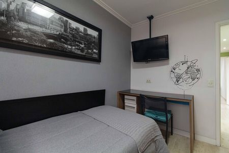 Apartamento à venda com 129m², 4 quartos e 2 vagasQuarto 2
