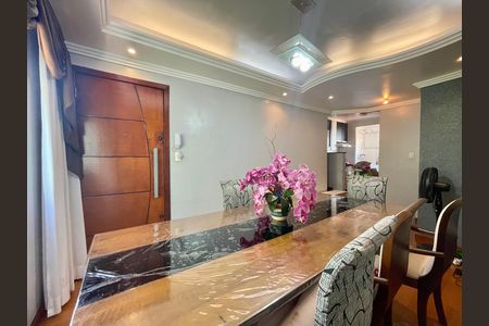 Apartamento à venda com 158m², 3 quartos e 2 vagas