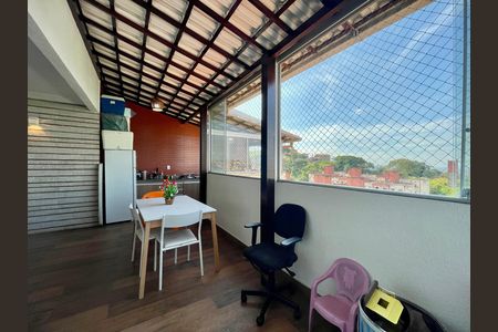 Apartamento à venda com 158m², 3 quartos e 2 vagas