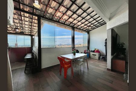 Apartamento à venda com 158m², 3 quartos e 2 vagas