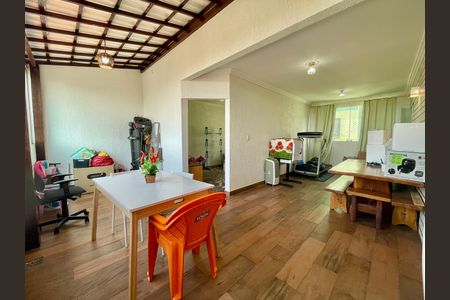 Apartamento à venda com 158m², 3 quartos e 2 vagas