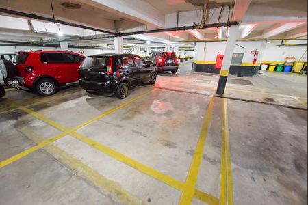 Apartamento para alugar com 147m², 3 quartos e 2 vagas Apartamento para alugar com 147m², 3 quartos e 2 vagasGaragem