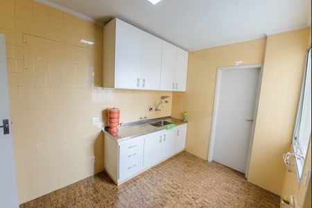Apartamento para alugar com 147m², 3 quartos e 2 vagas Apartamento para alugar com 147m², 3 quartos e 2 vagasCozinha