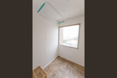 Apartamento para alugar com 147m², 3 quartos e 2 vagas Apartamento para alugar com 147m², 3 quartos e 2 vagasQuarto de Serviço