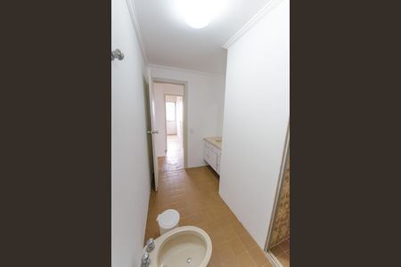 Apartamento para alugar com 147m², 3 quartos e 2 vagas Apartamento para alugar com 147m², 3 quartos e 2 vagasBanheiro Social