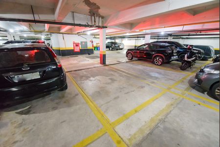 Apartamento para alugar com 147m², 3 quartos e 2 vagas Apartamento para alugar com 147m², 3 quartos e 2 vagasGaragem