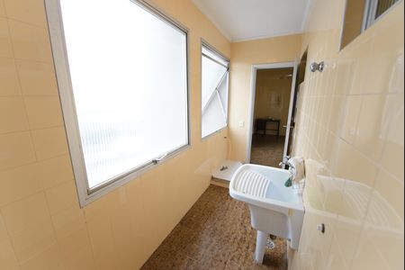 Apartamento para alugar com 147m², 3 quartos e 2 vagas Apartamento para alugar com 147m², 3 quartos e 2 vagasÁrea de Serviço