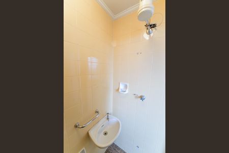 Apartamento para alugar com 147m², 3 quartos e 2 vagas Apartamento para alugar com 147m², 3 quartos e 2 vagasBanheiro de serviço